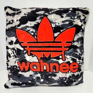 Wahnee Flip Sequins Zipper Throw Pillow